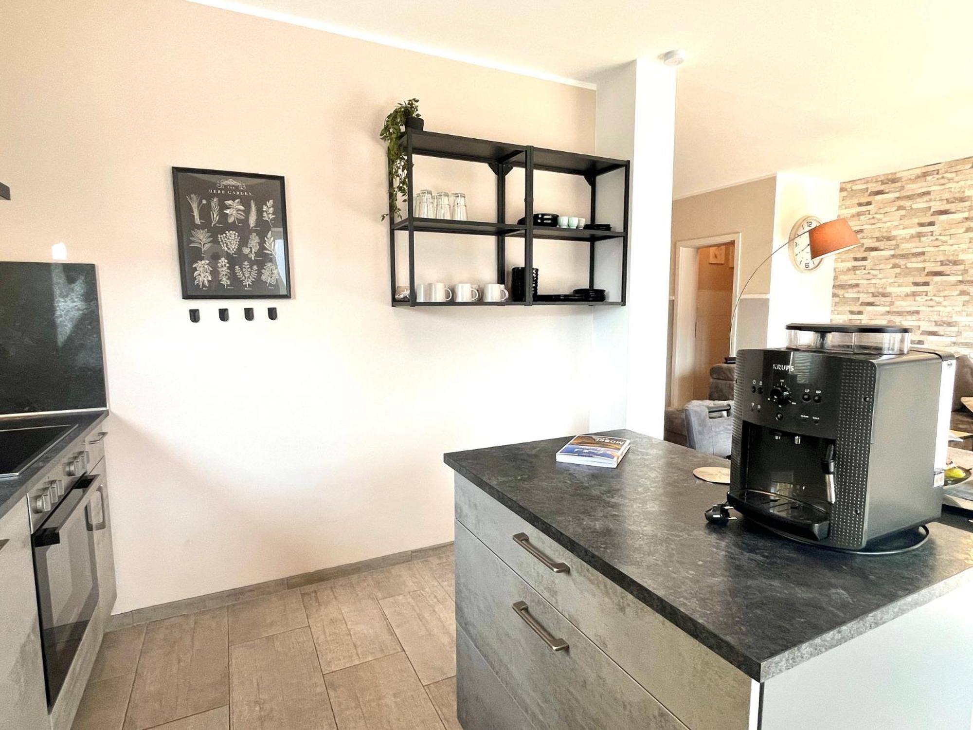 Ferienwohnung Sonnenterrasse, 1-4 Personen, 2 Schlafzimmer, Grosse Terrasse Müden المظهر الخارجي الصورة